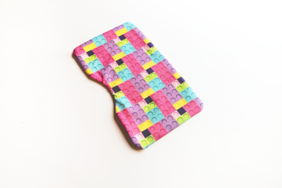 Contoured Baby Burp Cloth ITH: A Designer's Review